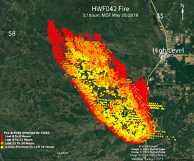 Map of the Chuckegg Creek HWF042 wildfire southwest of High Level ...